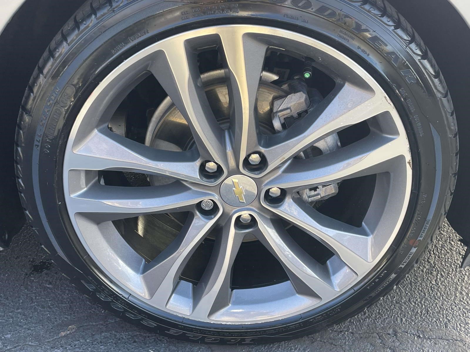 Used 2022 Chevrolet Malibu Premier image 7