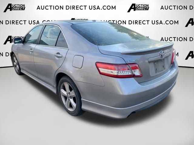 Used 2011 Toyota Camry SE w/ SE Extra-Value Pkg #1 FWD image 11
