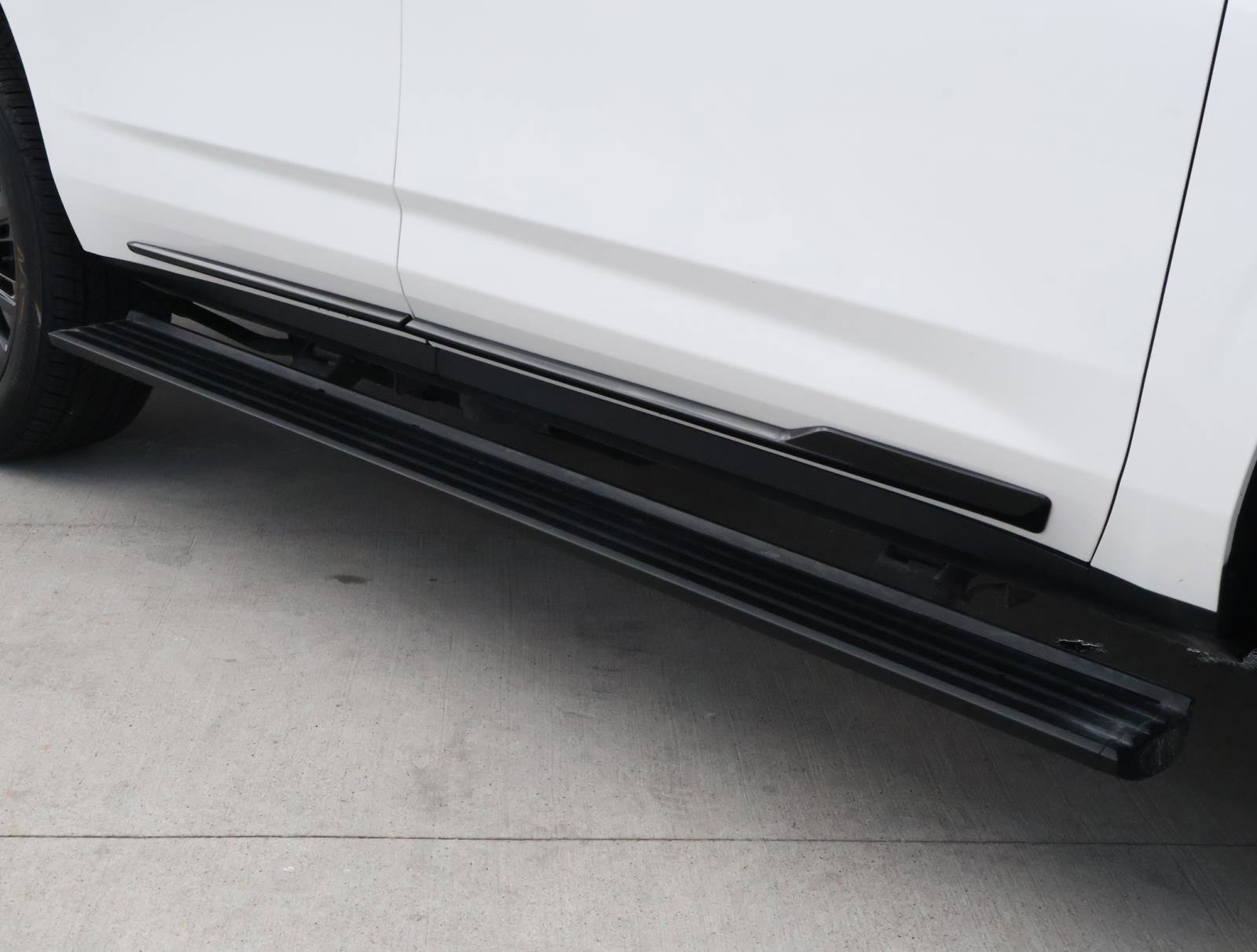 Certified 2025 Cadillac Escalade Sport w/ Touring Package image 14