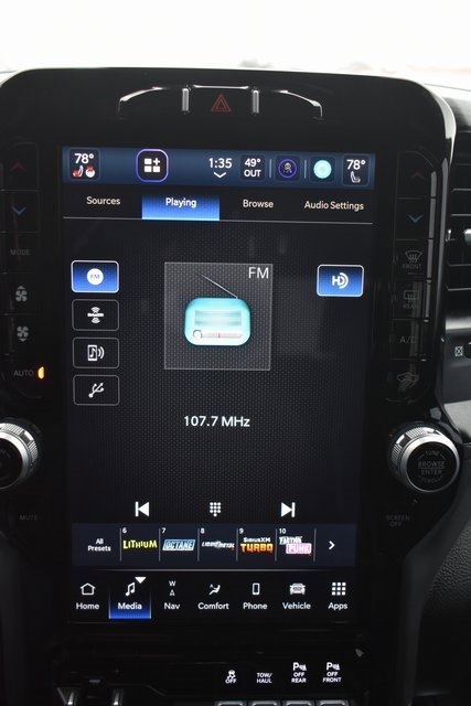 Used 2024 RAM 1500 Laramie image 27