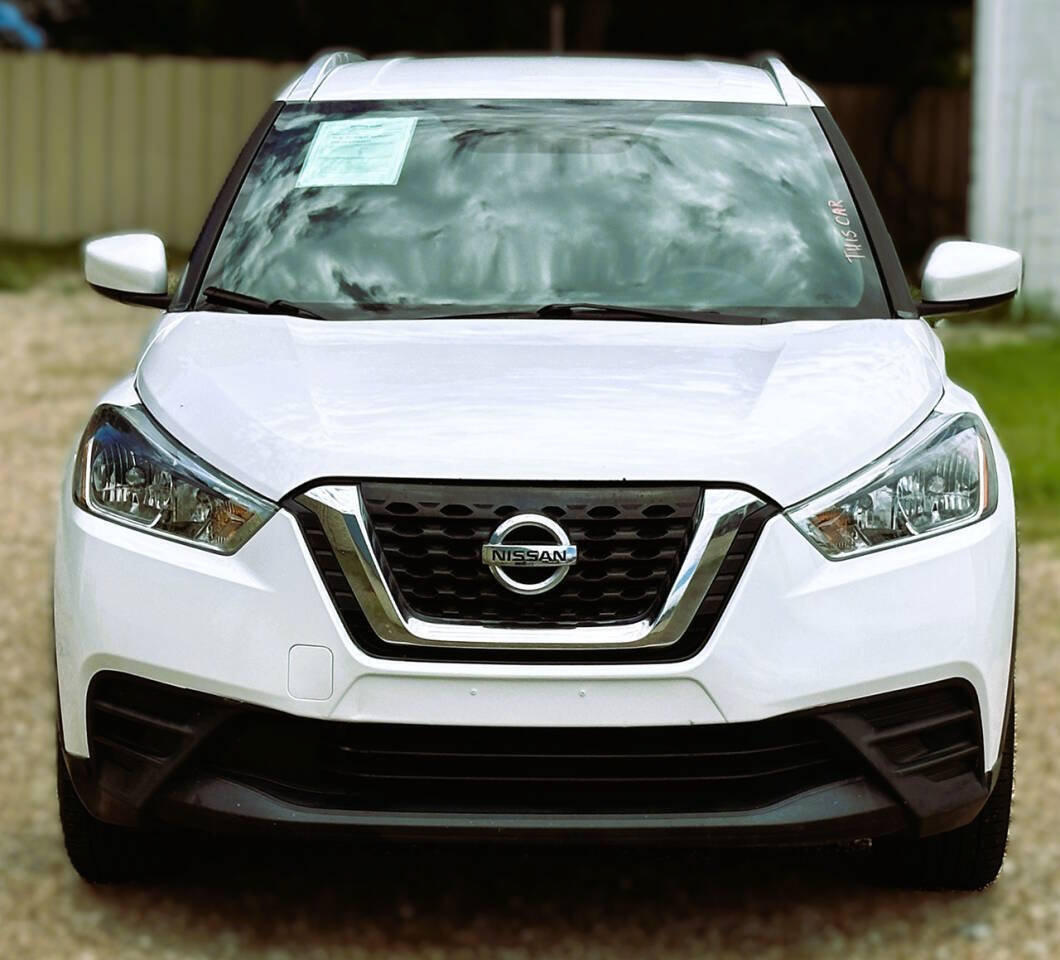 Used 2019 Nissan Kicks SV FWD image 5