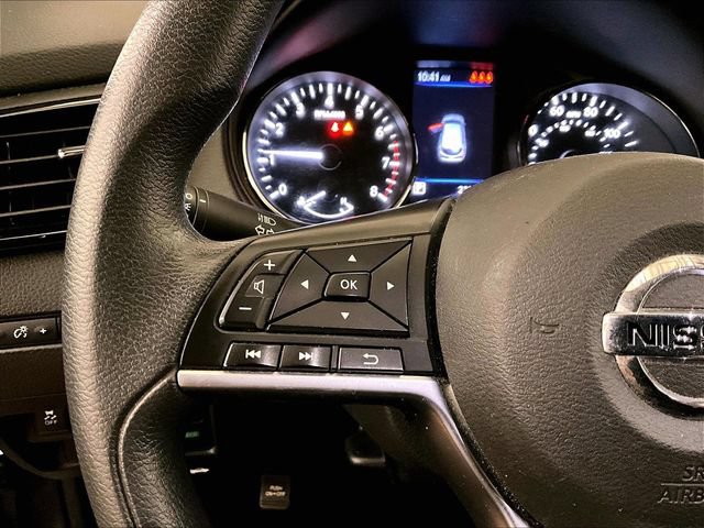 Used 2020 Nissan Rogue Sport SV AWD/4WD image 17