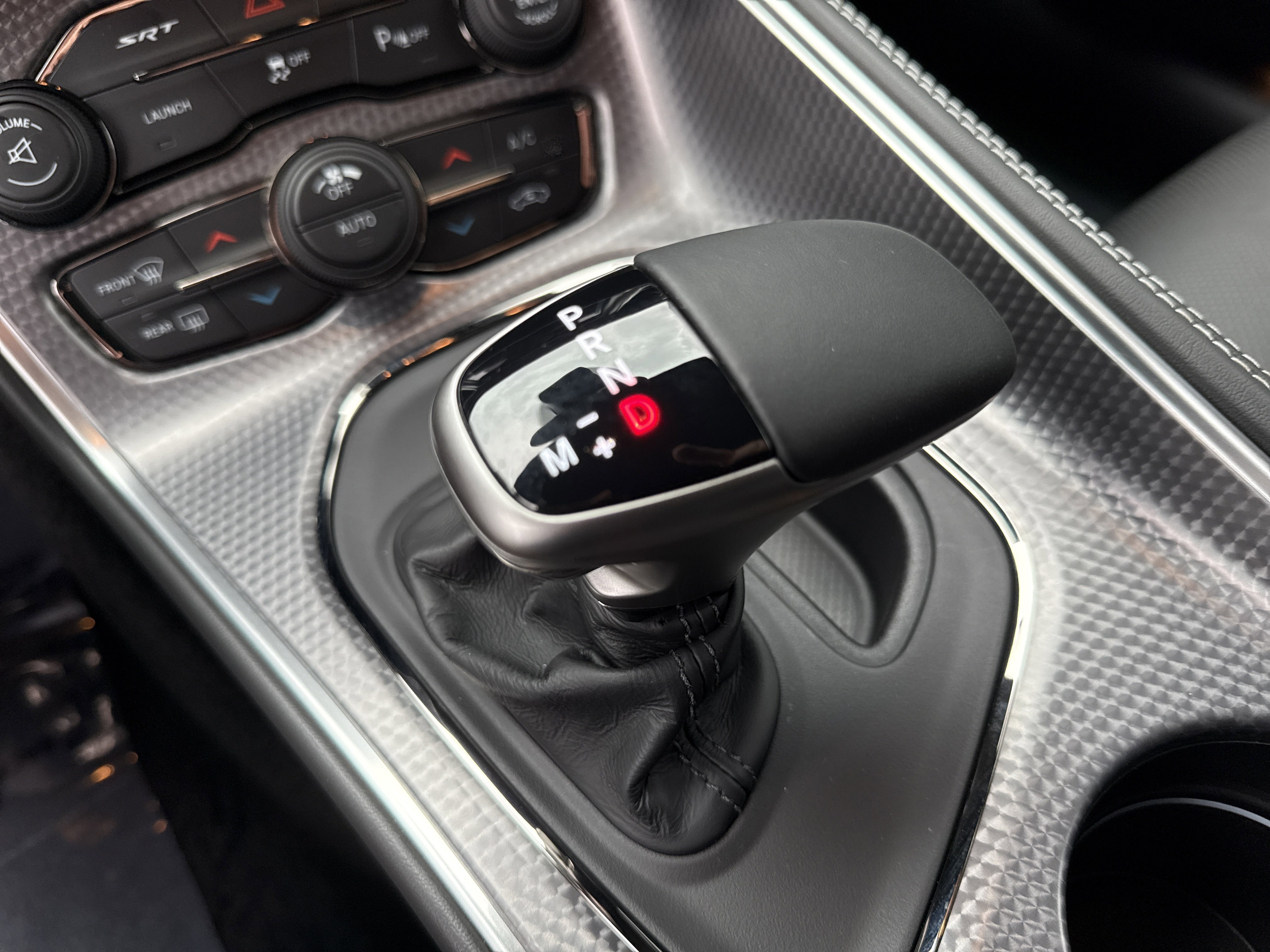 Used 2015 Dodge Challenger SRT Hellcat image 48