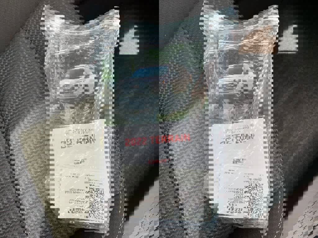 Certified 2022 GMC Terrain SLE w/ Driver Convenience Package AWD/4WD image 28