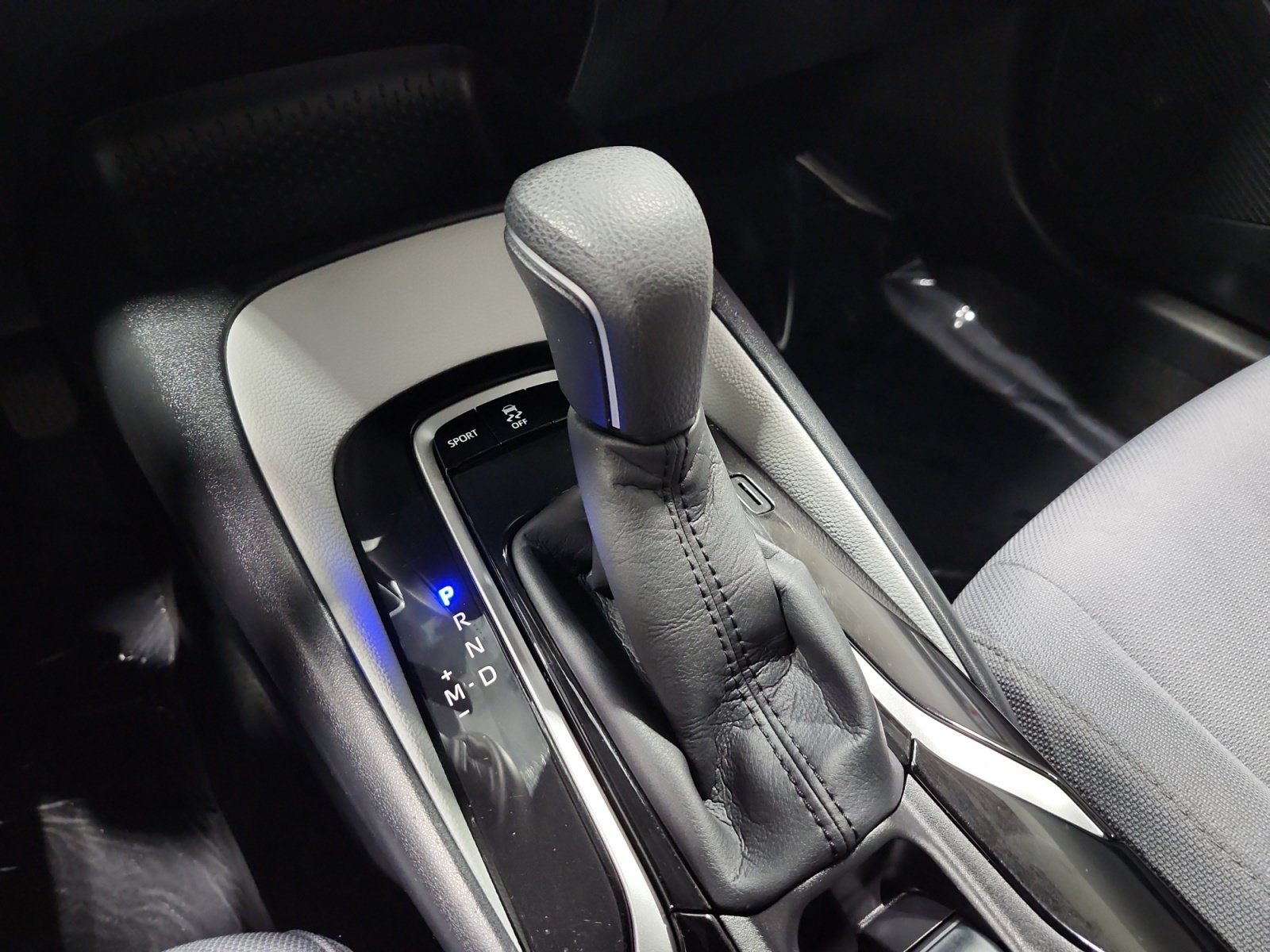 Used 2021 Toyota Corolla SE FWD image 19