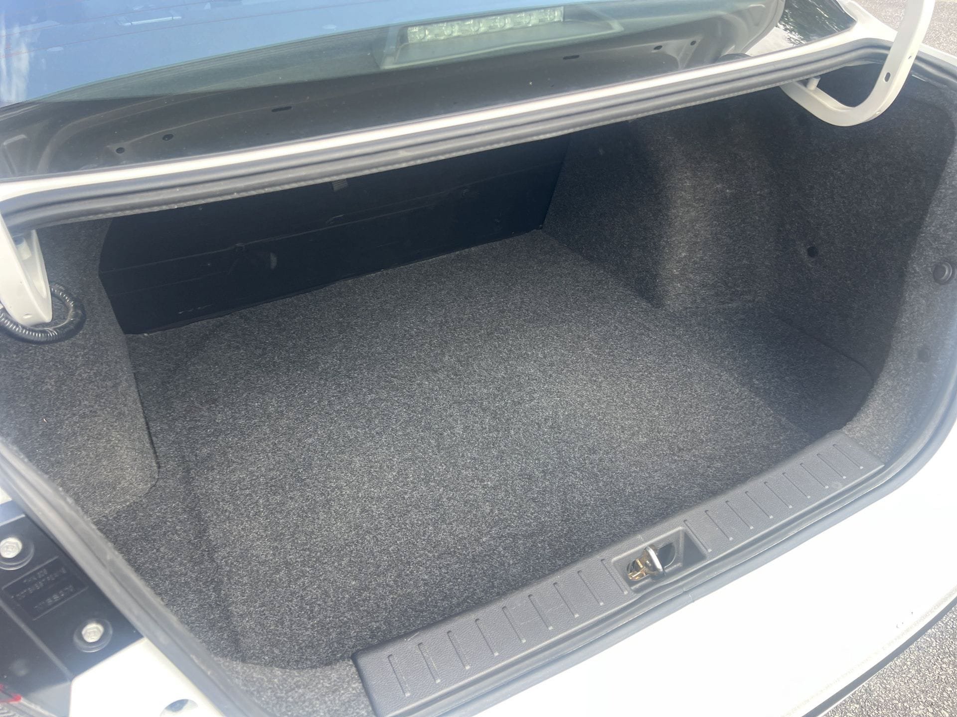 Used 2024 Nissan Versa S w/ Trunk Package FWD image 18