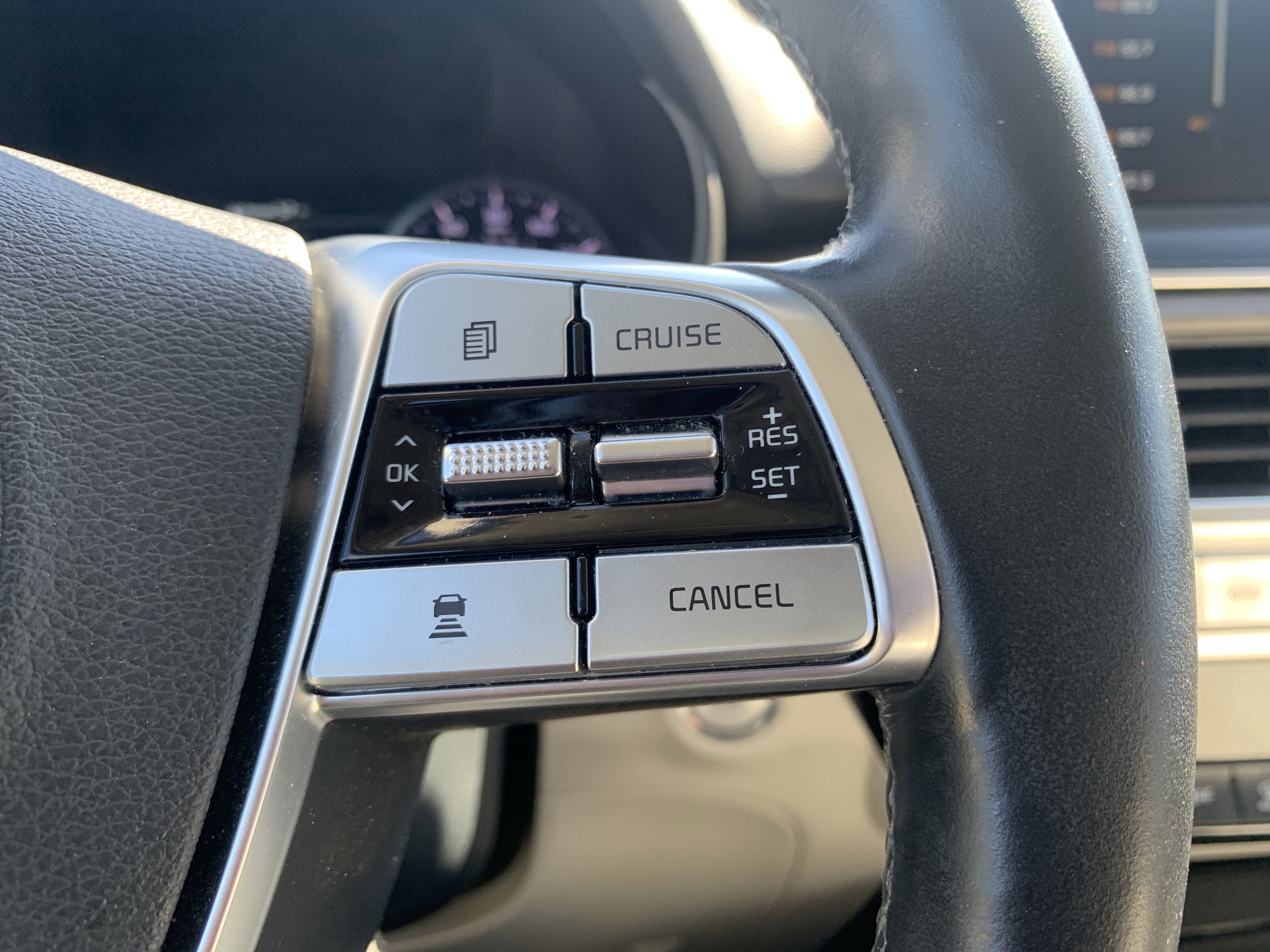 Used 2021 Kia Telluride SX w/ SX Prestige Package image 20