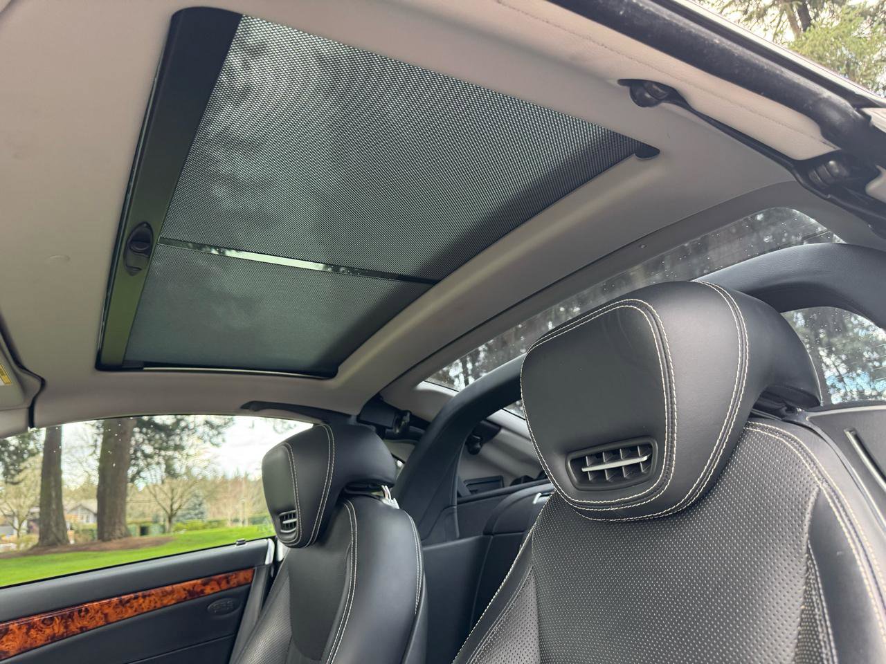 Used 2012 Mercedes-Benz SL 550 image 40