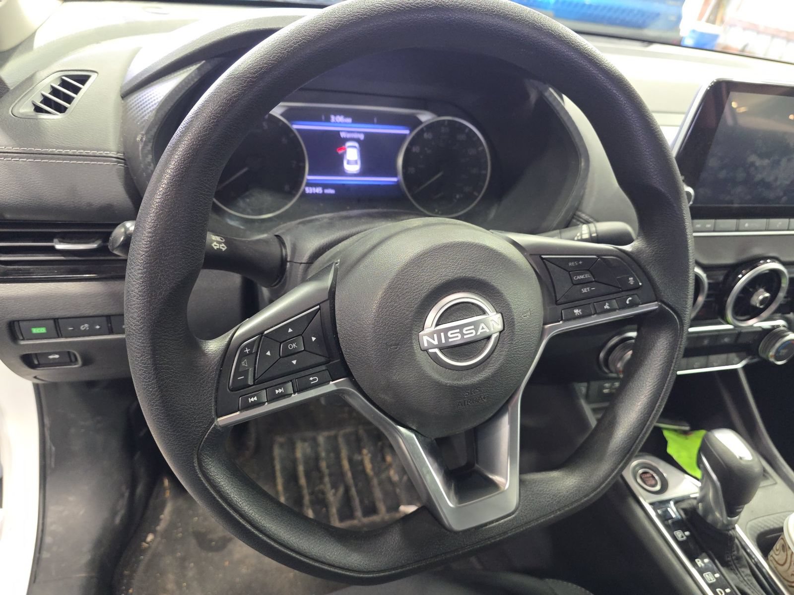Used 2024 Nissan Sentra SV FWD image 11