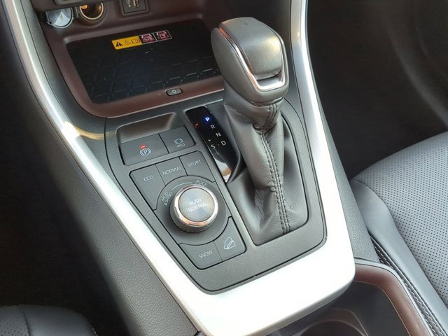 Certified 2025 Toyota RAV4 Limited image 14