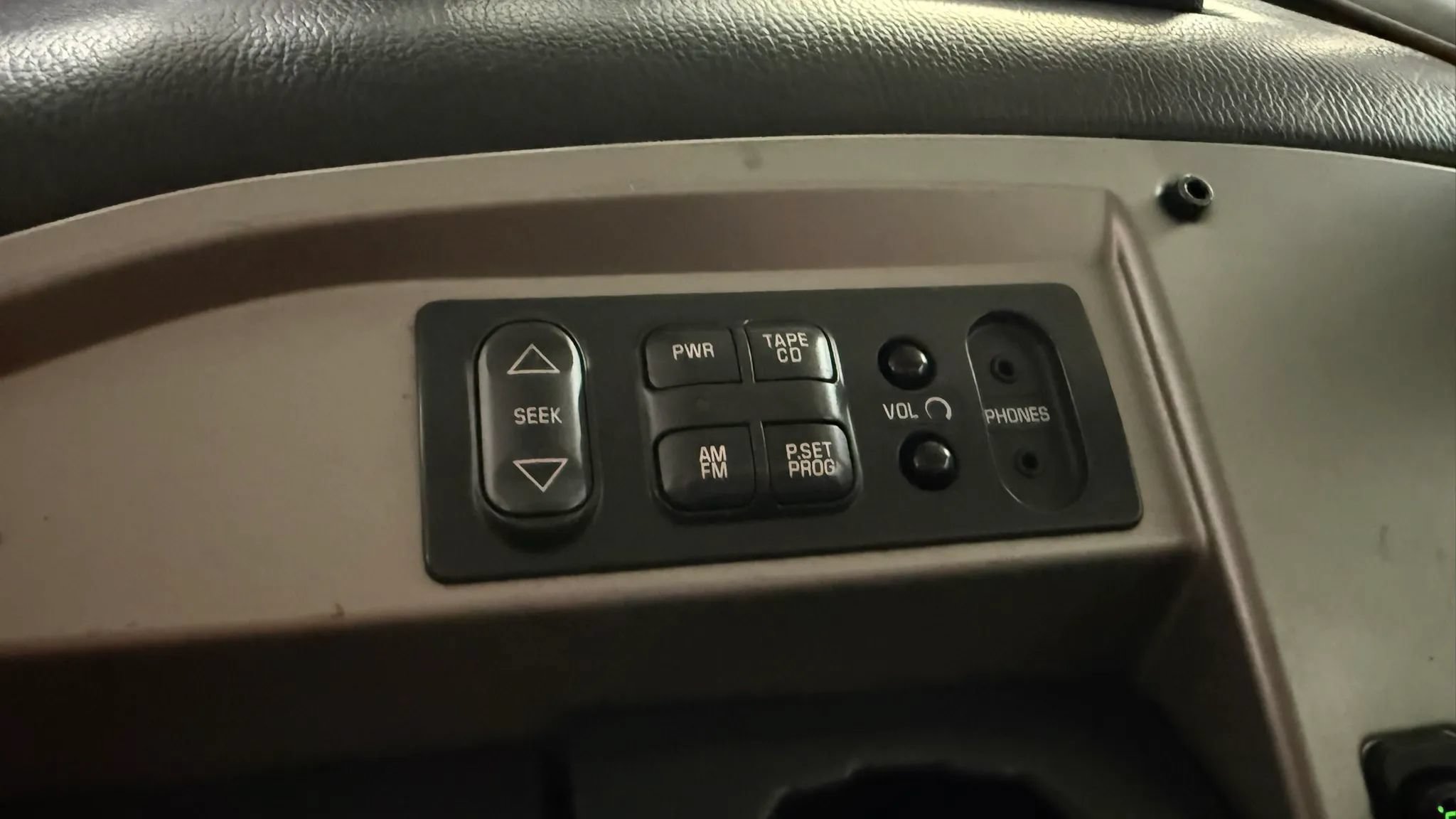 Used 2006 HUMMER H1 4-Door Wagon AWD/4WD image 25