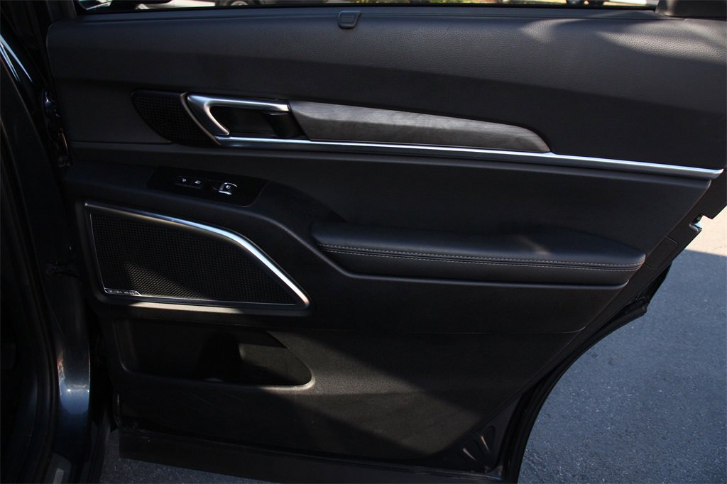 Used 2023 Kia Telluride SX Prestige X-Pro image 27