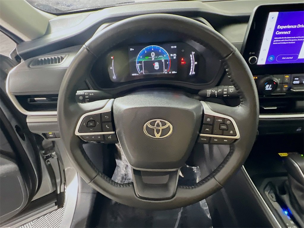 Certified 2025 Toyota Grand Highlander AWD image 11