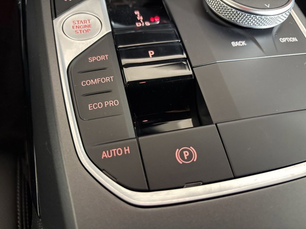 Certified 2024 BMW 230i Coupe w/ Convenience Package image 16