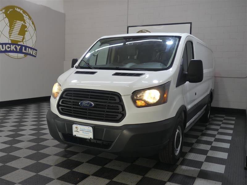 Used 2016 Ford Transit 150 130 Low Roof RWD image 4