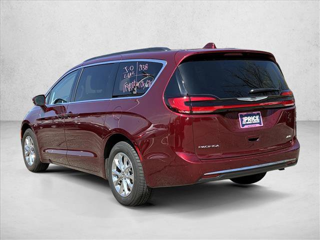 Used 2022 Chrysler Pacifica Touring-L AWD/4WD image 7