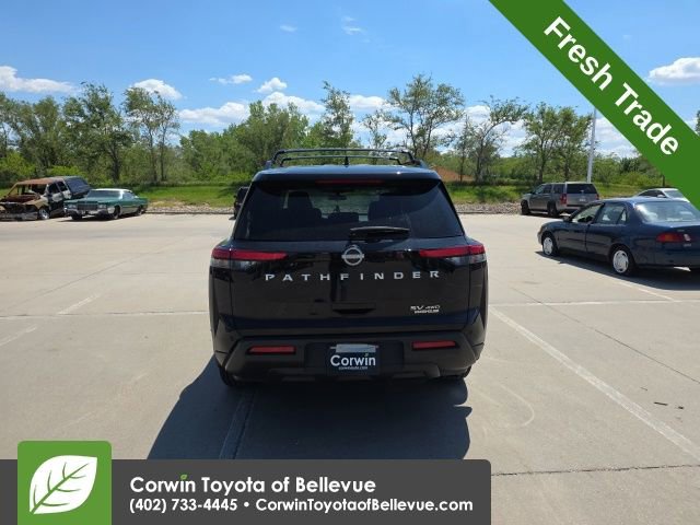 Used 2024 Nissan Pathfinder SV AWD/4WD image 5
