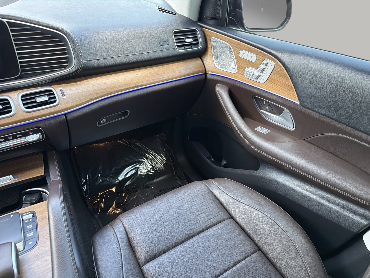 Used 2023 Mercedes-Benz GLS 450 4MATIC image 16
