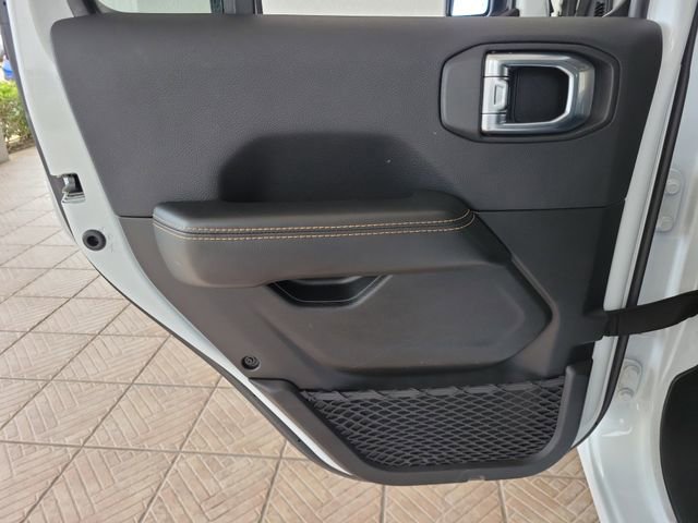 Used 2024 Jeep Wrangler Unlimited Sahara image 23