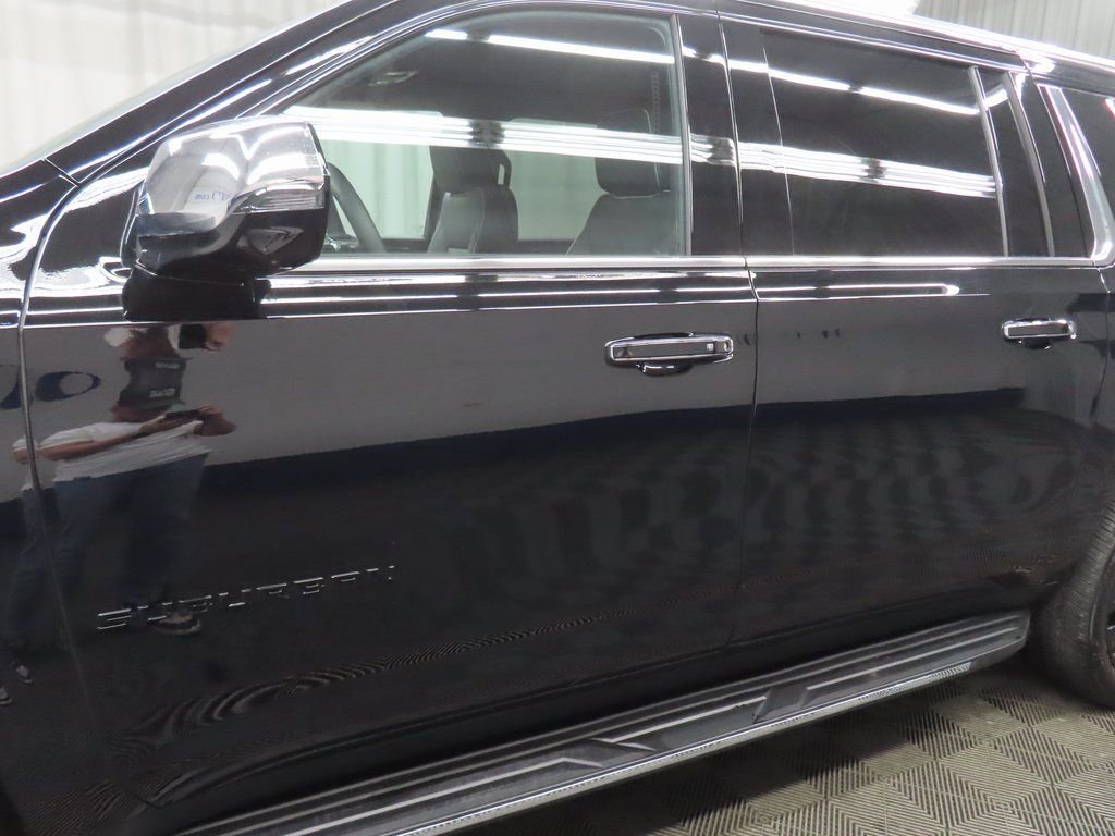 Used 2025 Chevrolet Suburban Premier AWD/4WD image 48