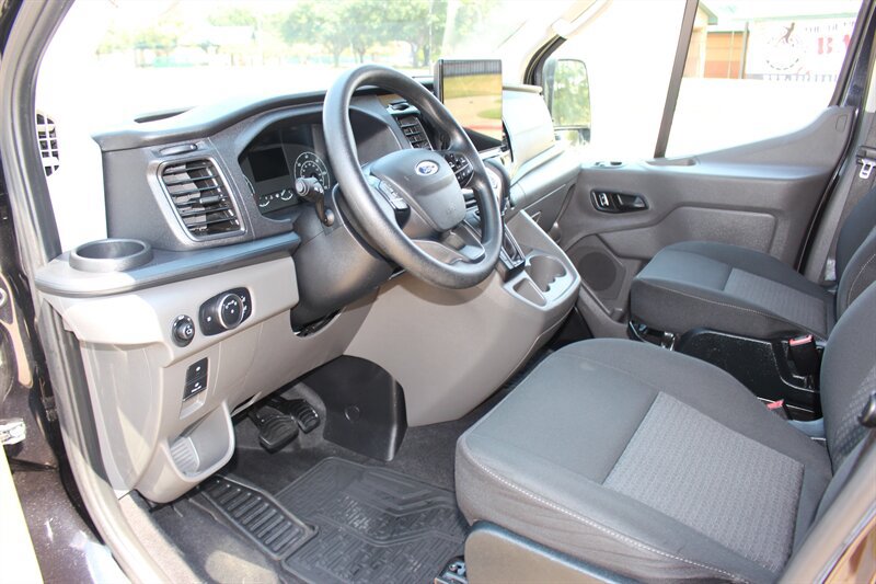 Used 2023 Ford Transit 350 XLT RWD image 24
