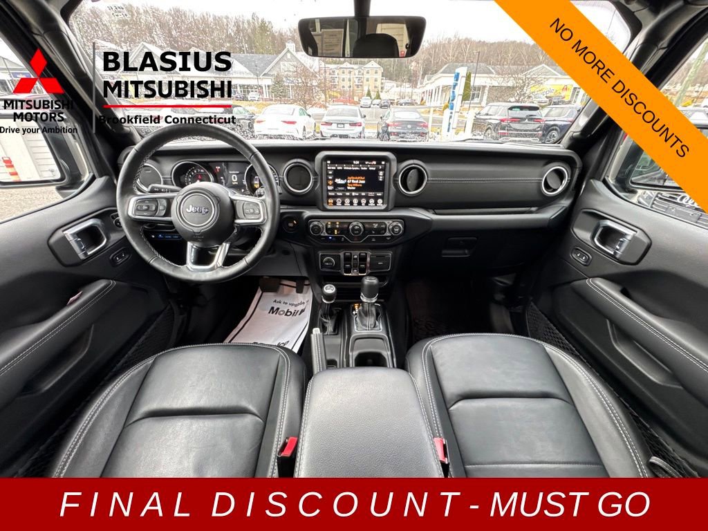 Used 2023 Jeep Wrangler Unlimited Sahara w/ Cold Weather Group image 25