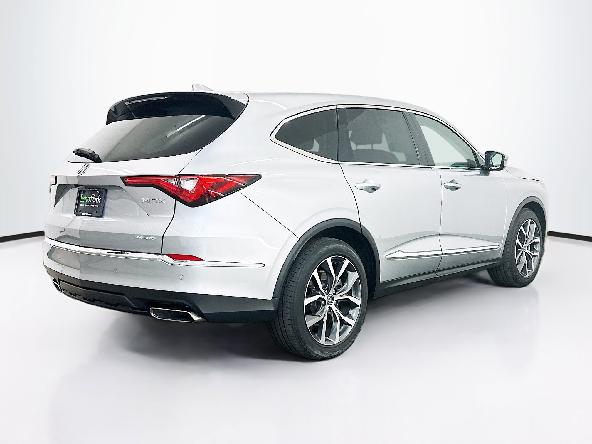 Used 2023 Acura MDX SH-AWD w/ Technology Package image 9
