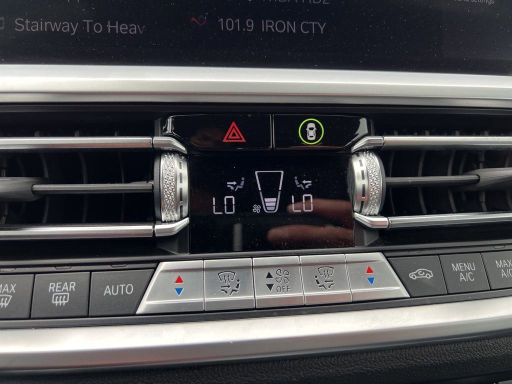 Used 2022 BMW 430i Convertible w/ M Sport Package image 25