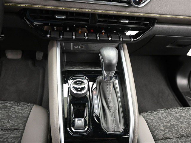 Certified 2024 Chevrolet Colorado ZR2 image 15