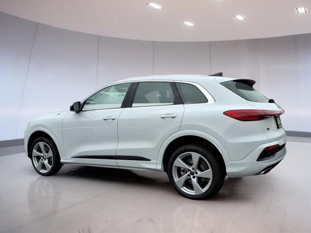 New 2025 Audi Q5 Premium Plus image 3