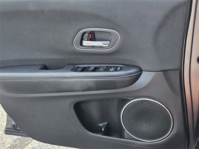 Used 2021 Honda HR-V EX image 28