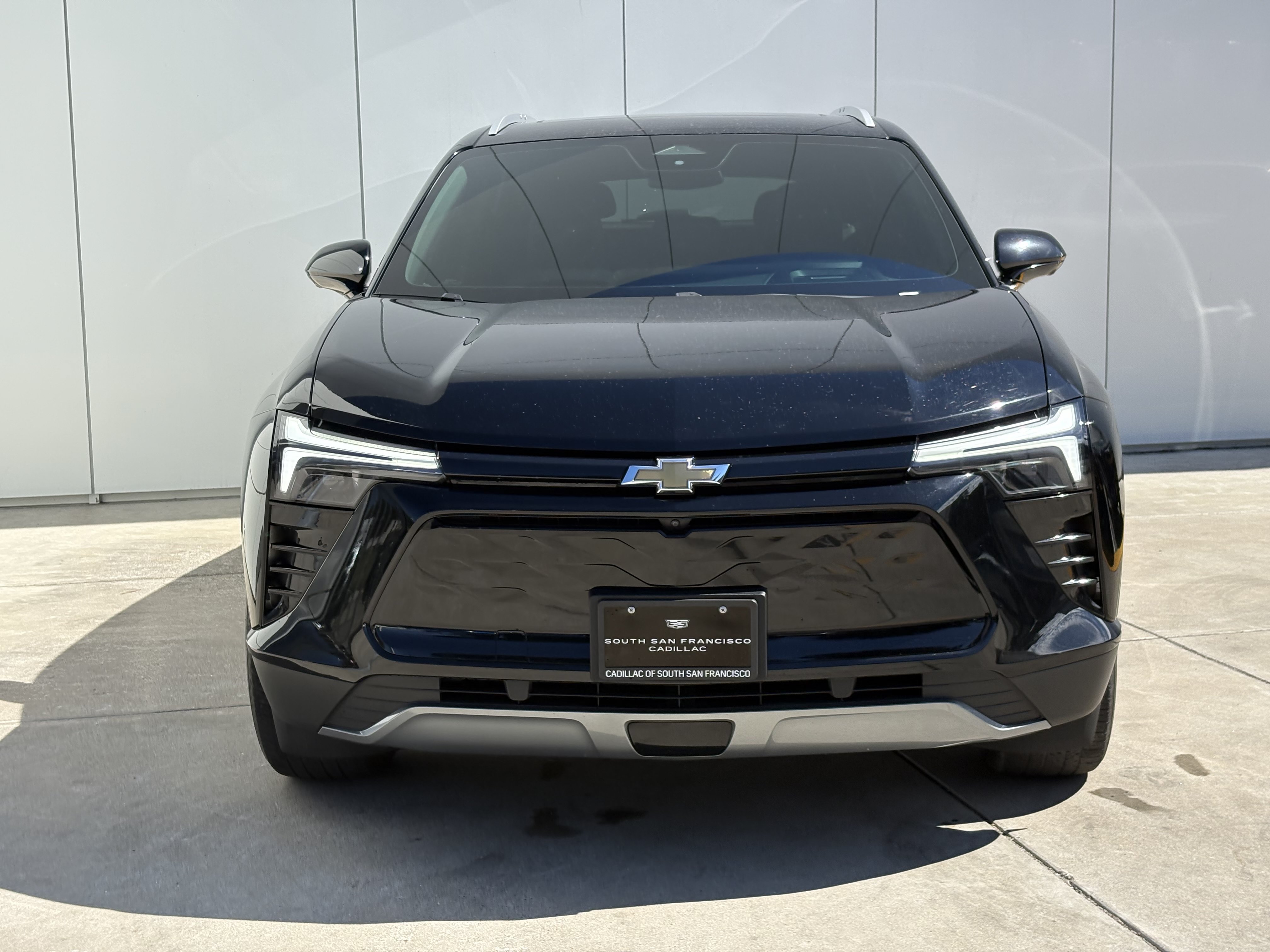 Used 2024 Chevrolet Blazer EV LT AWD/4WD image 3