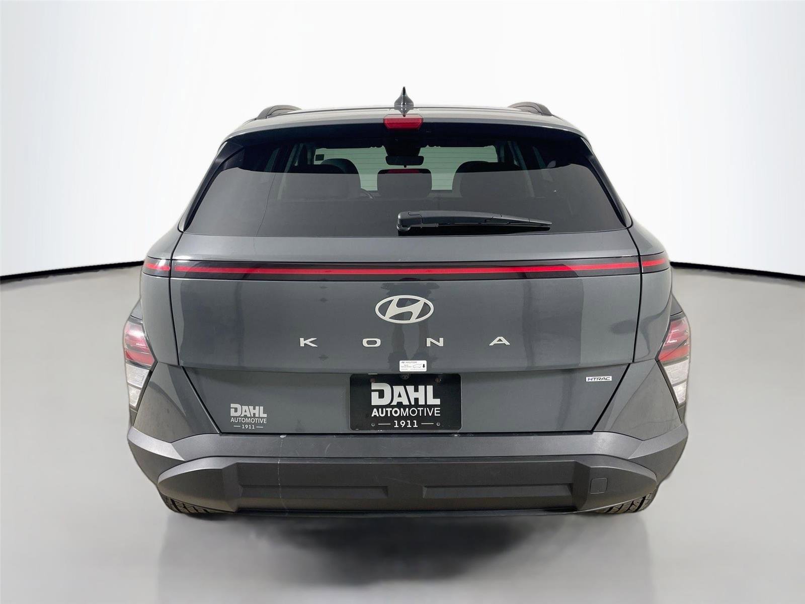 Used 2025 Hyundai Kona SEL AWD/4WD image 12