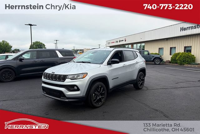 New 2026 Jeep Compass Latitude AWD/4WD image 3