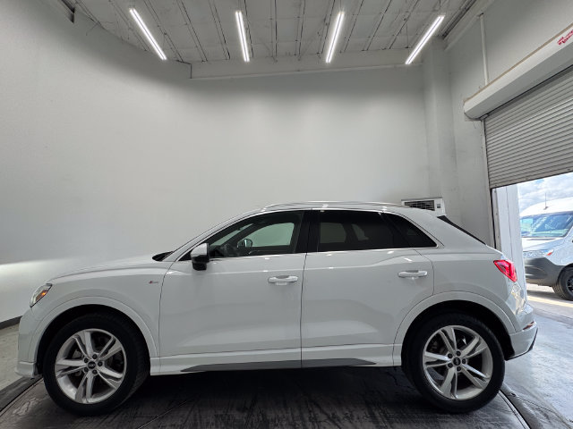 Used 2022 Audi Q3 2.0T Premium Plus w/ Premium Plus Package AWD/4WD image 15