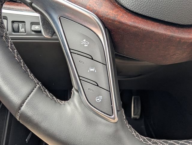 Used 2025 Cadillac XT5 Sportv w/ Technology Package AWD/4WD image 21