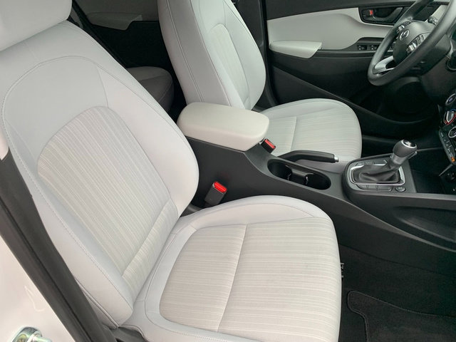 Used 2023 Hyundai Kona SEL w/ Cargo Package image 10