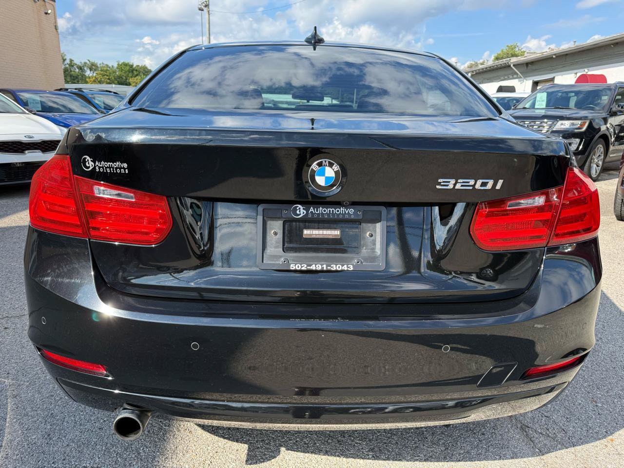 Used 2015 BMW 320i Sedan RWD image 10