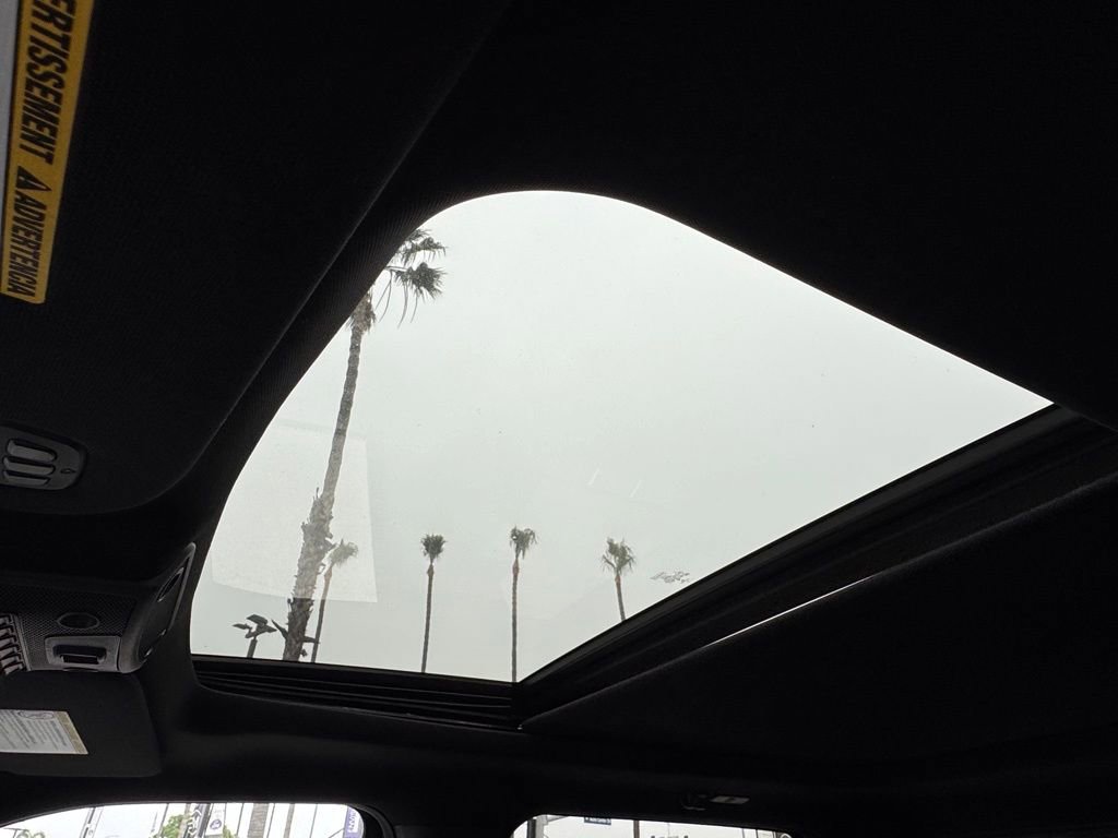 Certified 2022 Ford F250 Lariat w/ Black Appearance Package image 20