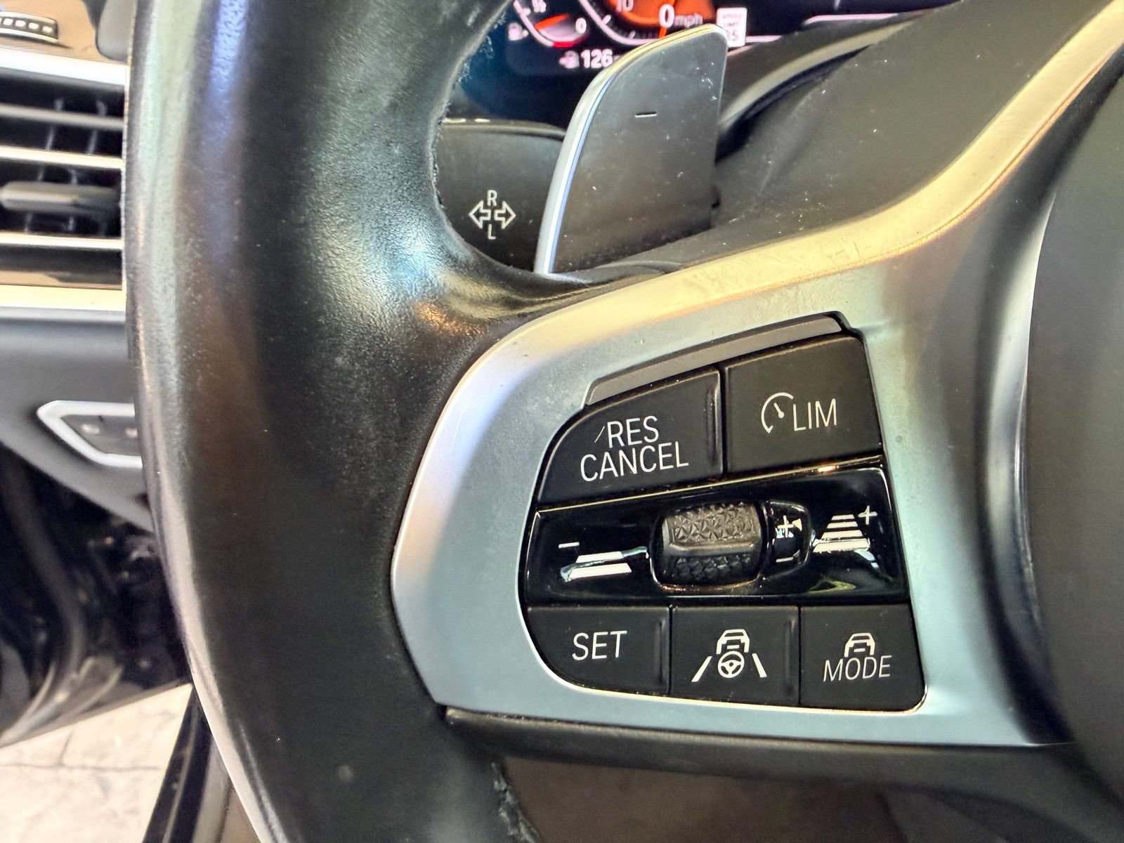 Used 2019 BMW X7 xDrive50i w/ M Sport Package AWD/4WD image 15