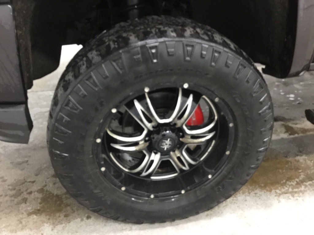 Used 2016 Chevrolet Silverado 1500 LTZ Z71 w/ LTZ Plus Package AWD/4WD image 4