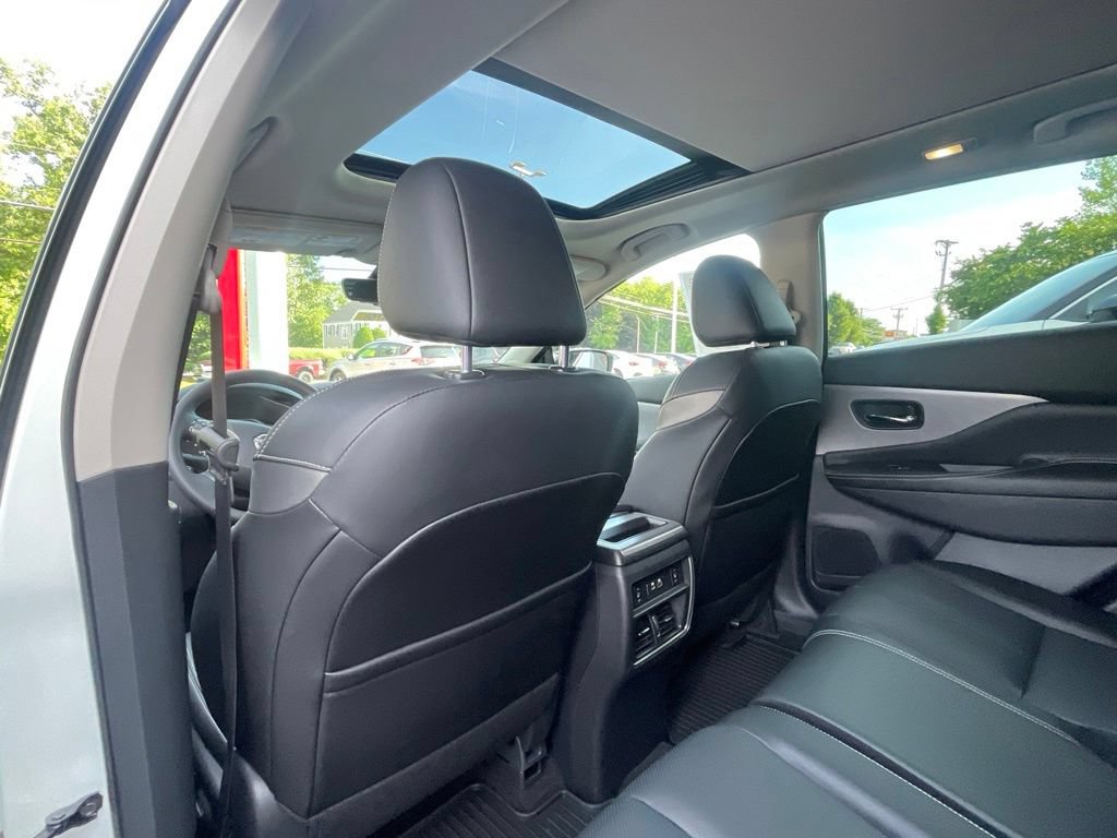 Certified 2024 Nissan Murano SL AWD/4WD image 12