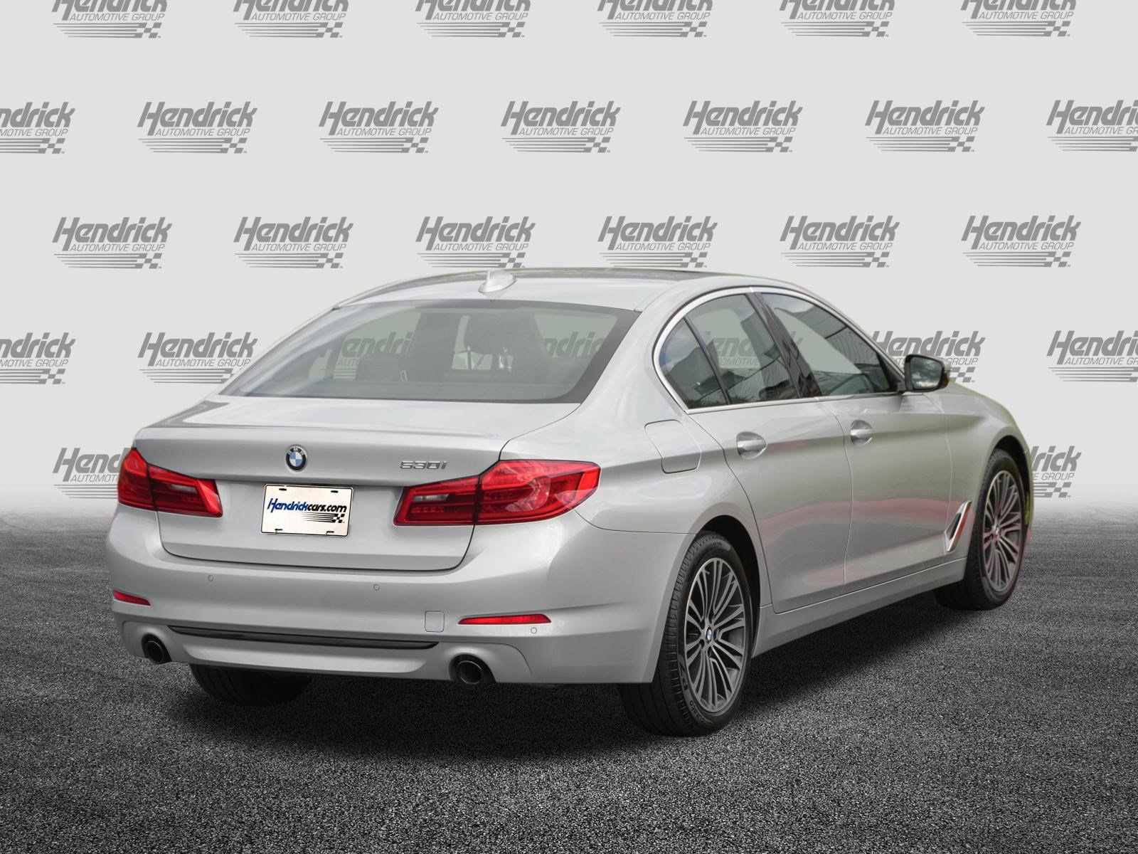 Used 2020 BMW 530i w/ Convenience Package RWD image 9