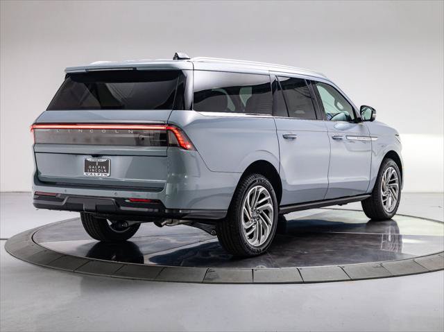 New 2027 Lincoln Navigator L Reserve AWD/4WD image 5