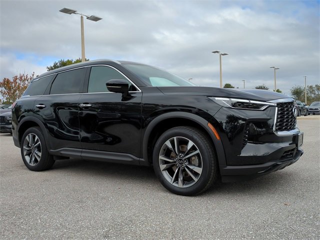 Used 2024 INFINITI QX60 Luxe image 2