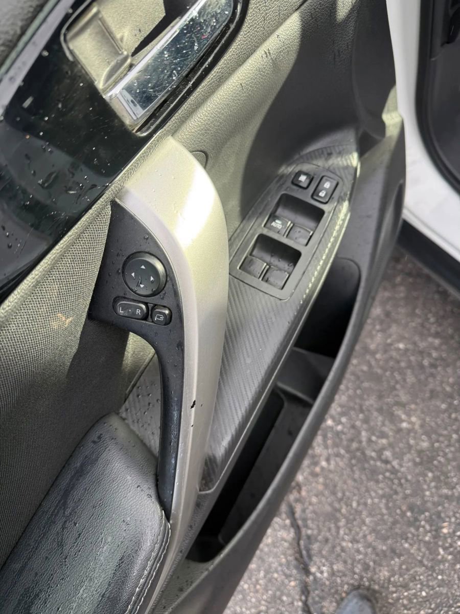 Used 2018 Mitsubishi Eclipse Cross SE image 11