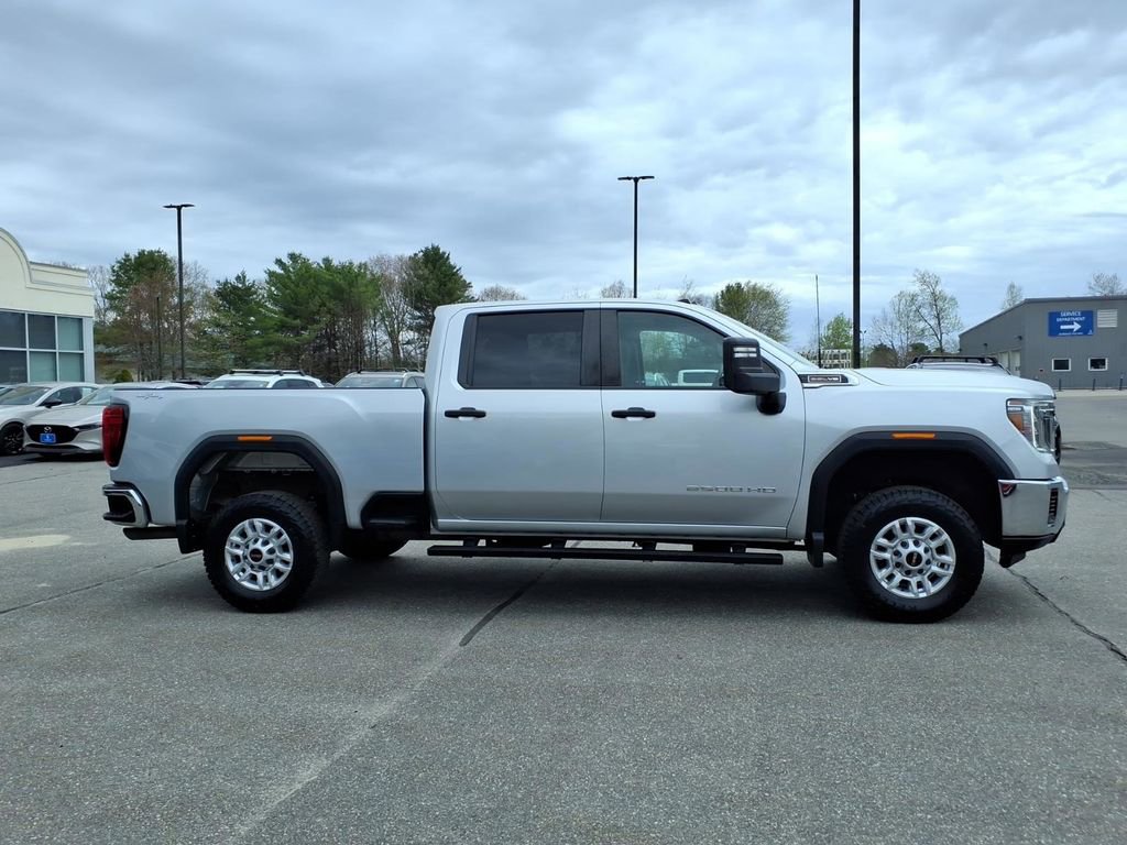 Used 2021 GMC Sierra 2500 4x4 Crew Cab w/ Convenience Package image 4