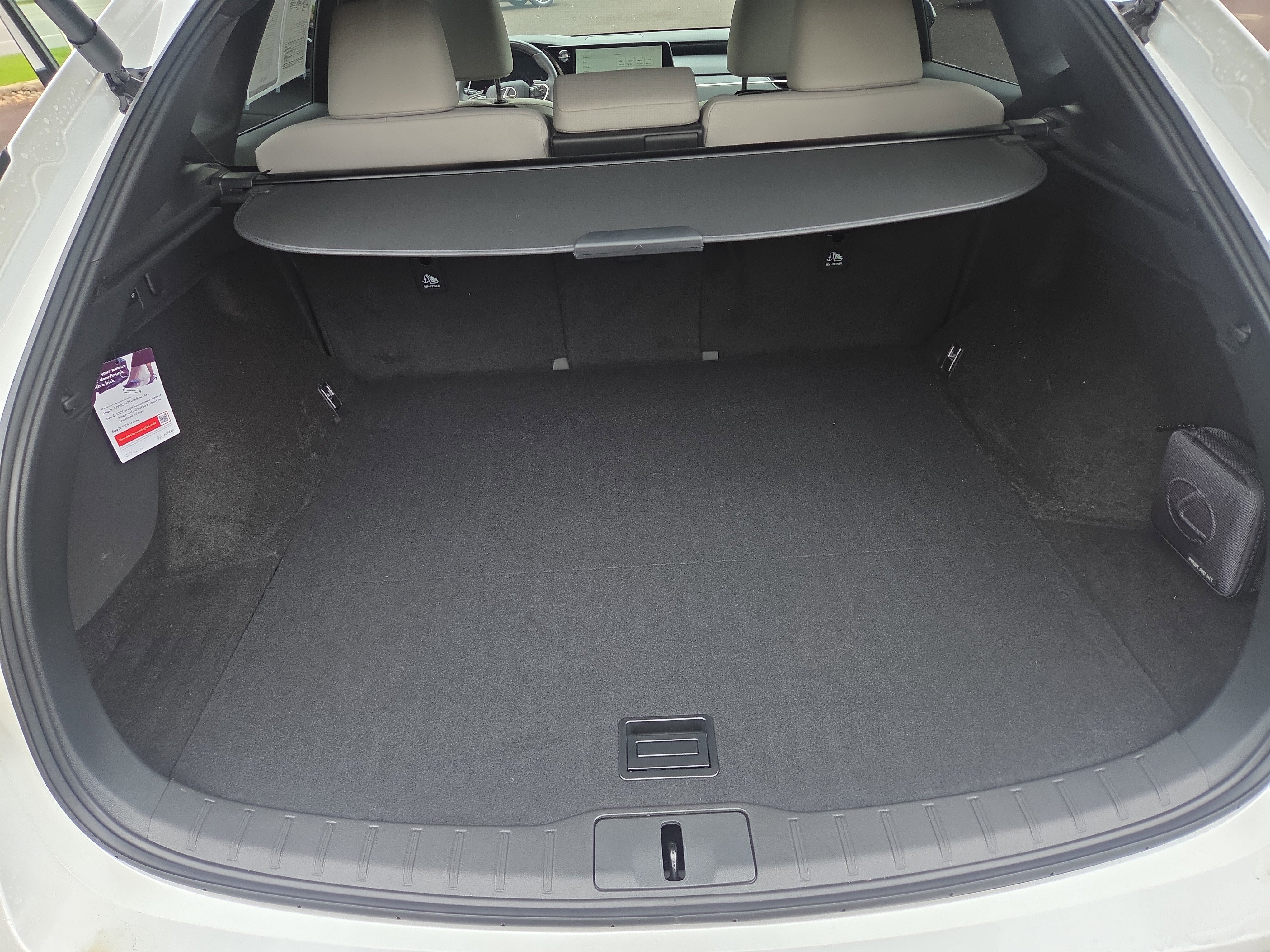 Used 2023 Lexus RX 350 Premium w/ Accessory Package AWD/4WD image 35