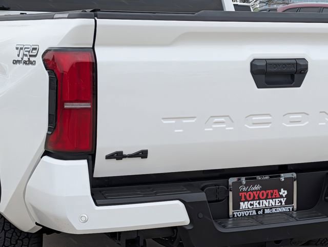 Used 2024 Toyota Tacoma TRD Off-Road w/ TRD Off Road Upgrade Package AWD/4WD image 7