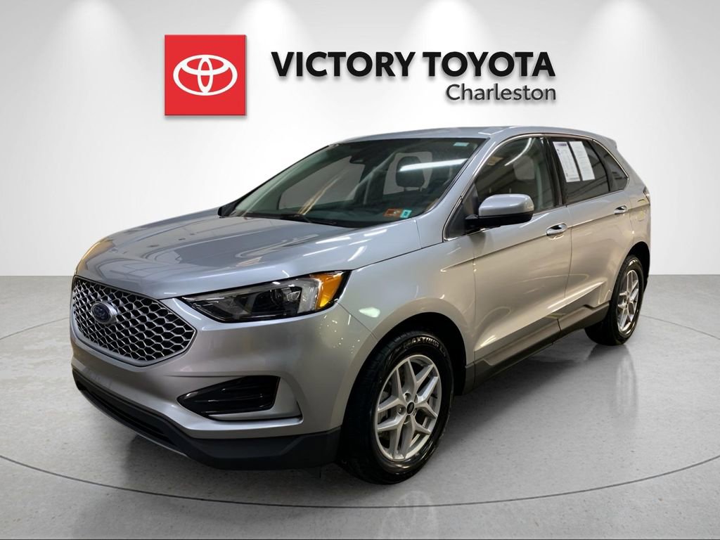 Used 2024 Ford Edge SEL image 2